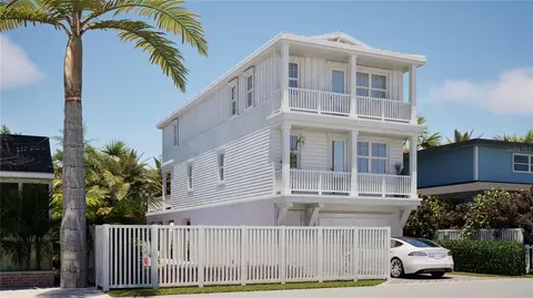 111 4th St S, Bradenton Beach, FL 34217