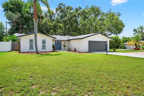 1491 Bayview Dr, Clearwater, FL 33756