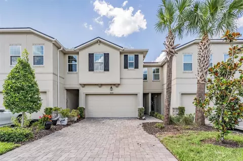 19385 Blue Pond Dr, Lutz, FL 33558