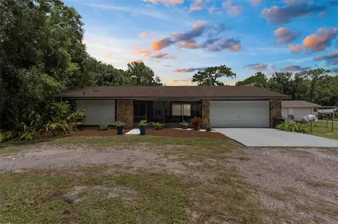 17635 Eagle Ln, Lutz, FL 33558