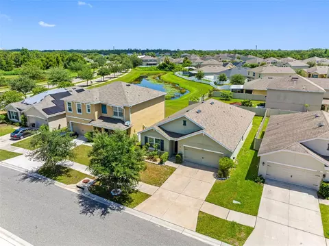 8106 Bilston Village Ln, Gibsonton, FL 33534