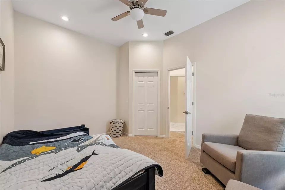 Bedroom - 27641 Lincoln Pl, Wesley Chapel, FL 33544 photo 5 of 5