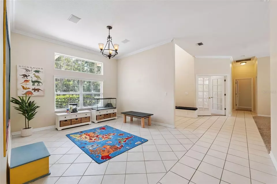 Entry Way - 27641 Lincoln Pl, Wesley Chapel, FL 33544 photo 4 of 5
