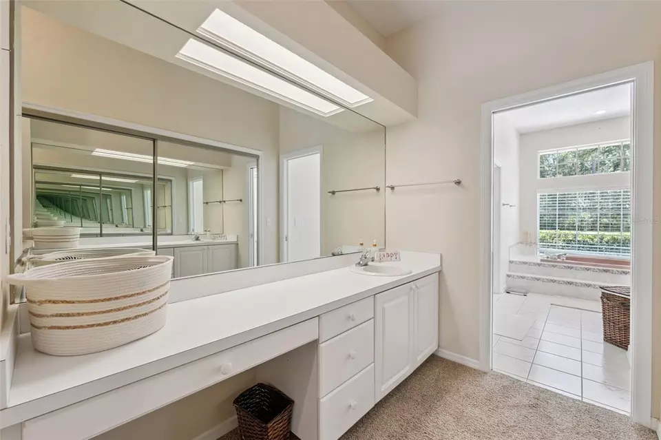 Entry Way - 27641 Lincoln Pl, Wesley Chapel, FL 33544 photo 5 of 5