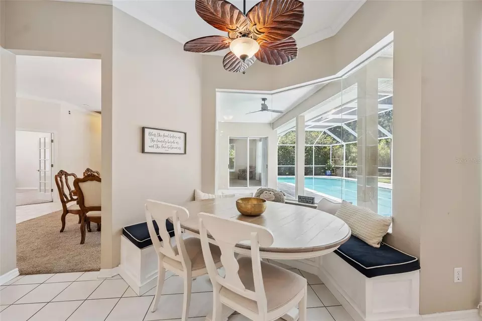 Dining - 27641 Lincoln Pl, Wesley Chapel, FL 33544 photo 4 of 5