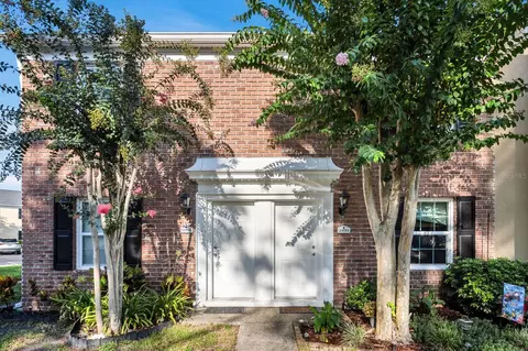 13755 Juniper Blossom Dr, Tampa, FL 33618