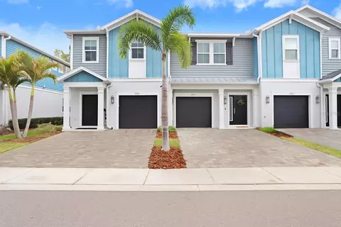 2879 Grand Kemerton Pl, Tampa, FL 33618