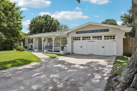 1317 Ranchwood Dr E, Dunedin, FL 34698