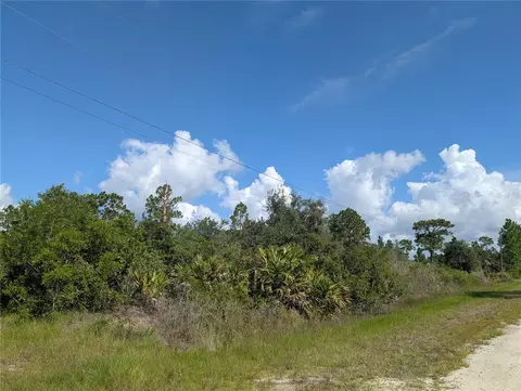 307 Granada Dr, Indian Lake Estates, FL 33855