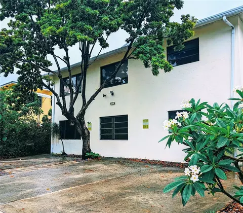 111 N Lakeside Dr #1-3, Lake Worth, FL 33460