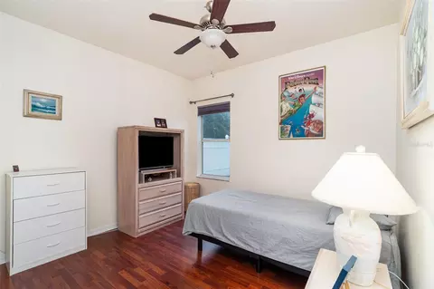 Bedroom - 10903 Wildcat Dr, Riverview, FL 33579 photo 3 of 5