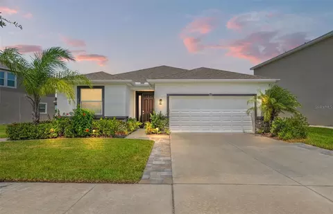 8952 Bower Bass Cir, Wesley Chapel, FL 33545
