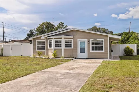 1593 76th Ave N, Saint Petersburg, FL 33702