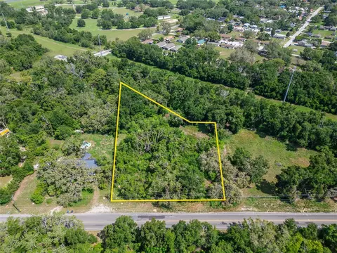 9512 Harney Rd, Thonotosassa, FL 33592