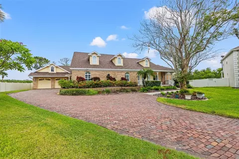8662 Pelican Ct, Seminole, FL 33777