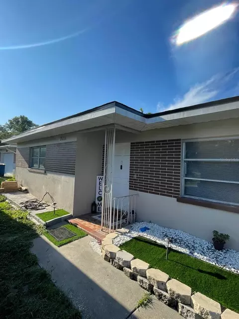 2011 Druid Rd E, Clearwater, FL 33764 photo 1