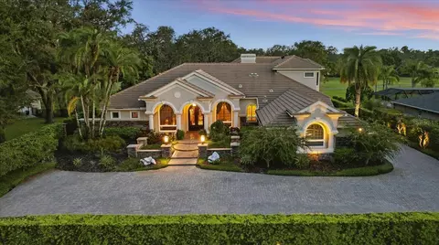 973 Royal Birkdale Dr, Tarpon Springs, FL 34688
