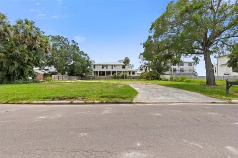5028 W Longfellow Ave, Tampa, FL 33629