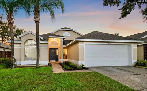 1529 Chepacket St, Brandon, FL 33511