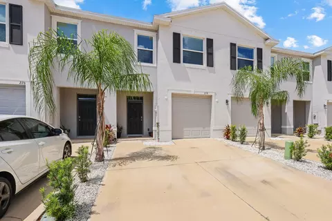 278 Mangrove Shade Cir, Apollo Beach, FL 33572