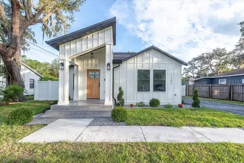 1207 E Caracas St, Tampa, FL 33603