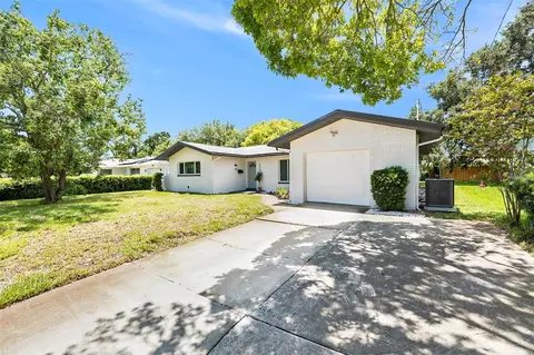 6223 12th St S, Saint Petersburg, FL 33705