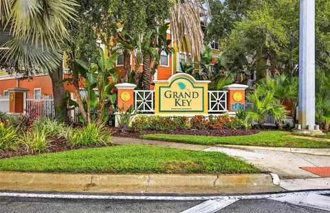 4207 S Dale Mabry Hwy #12109, Tampa, FL 33611