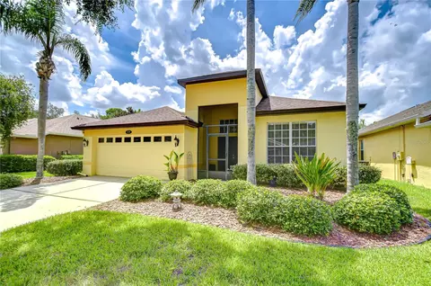 3218 Stonebridge Trl, Valrico, FL 33596