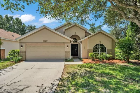 7601 Wiltshire Park Pl, Apollo Beach, FL 33572
