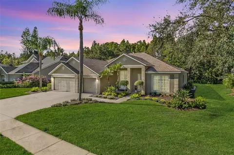 18914 Saint Laurent Dr, Lutz, FL 33558
