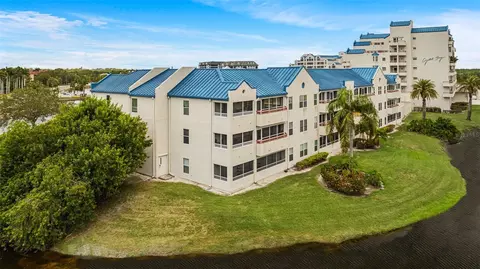 2323 Feather Sound Dr #203, Clearwater, FL 33762