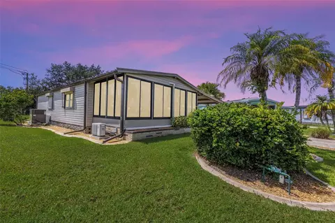 517 La Playa Cir, North Port, FL 34287