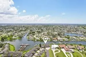 662 Yardarm Dr, Apollo Beach, FL 33572 photo 1