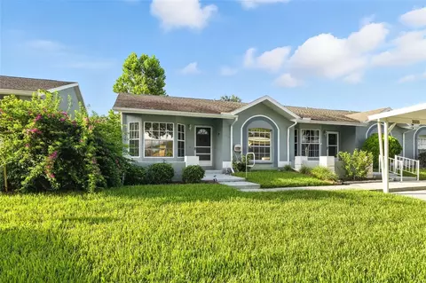 38335 Eucalyptus Dr, Zephyrhills, FL 33542