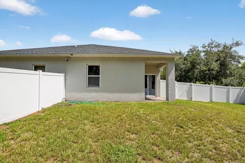 Exterior - 1997 Marshall St, Bartow, FL 33830 photo 13 of 21