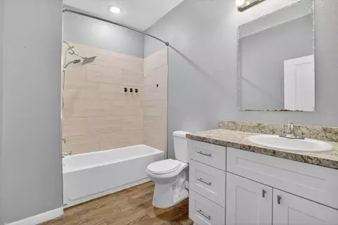 Bath - 1997 Marshall St, Bartow, FL 33830 photo 1 of 4