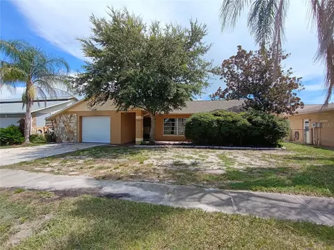 7338 Foxbloom Dr, Port Richey, FL 34668
