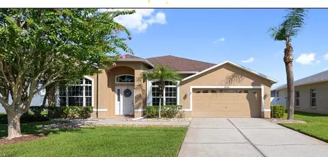 3545 Grand Forks Dr, Land O Lakes, FL 34639