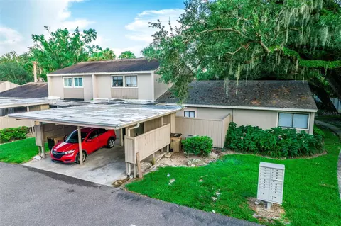 7901 Cedar Dr #1, Temple Terrace, FL 33637