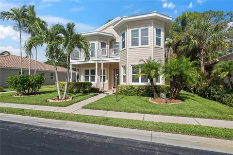 10813 Boca Club Ct, Seminole, FL 33772