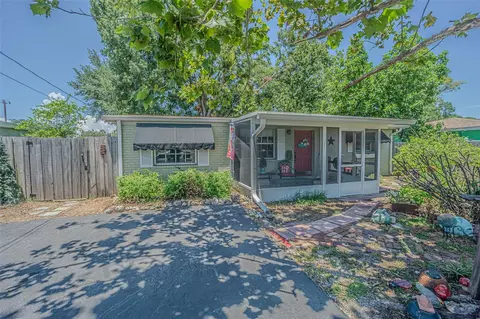 6302 Axelrod Rd, Tampa, FL 33634