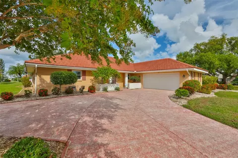 703 Plumbrook Rd, Sun City Center, FL 33573
