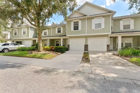 2909 Bear Oak Dr, Valrico, FL 33594
