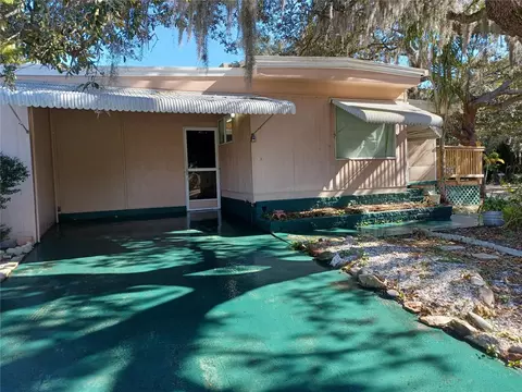 1223 Live Oak Pkwy, Tarpon Springs, FL 34689
