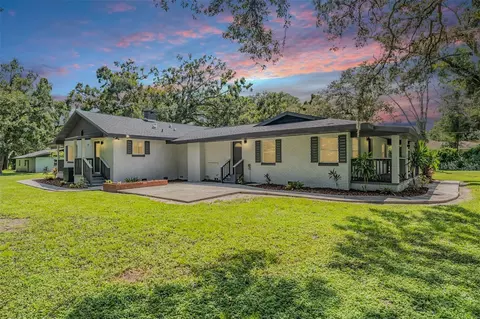 16415 Hanna Rd, Lutz, FL 33549