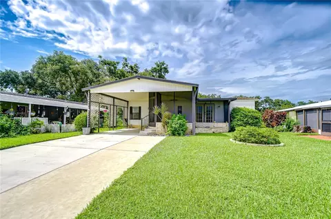 34121 Tree Lake Dr, Wesley Chapel, FL 33543