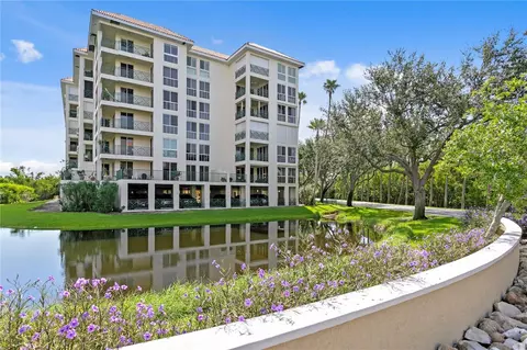 4801 Osprey Dr S #101, Saint Petersburg, FL 33711