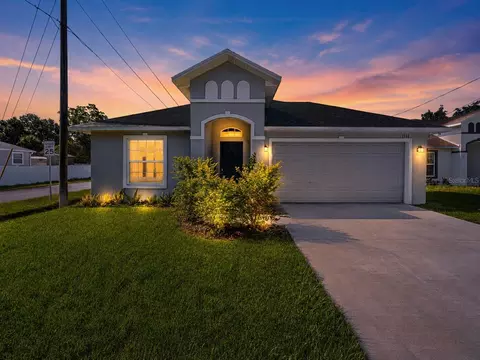 1534 Pine St, Orlando, FL 32824