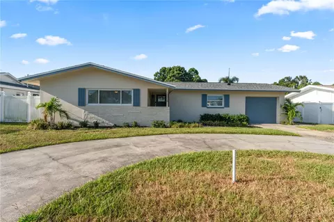 13958 Antigua Dr, Seminole, FL 33776