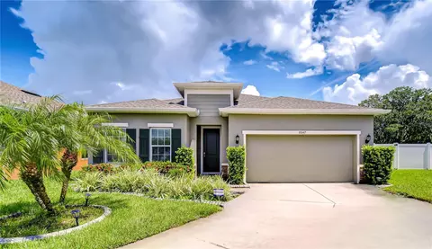 8847 Prairie Creek Dr, New Port Richey, FL 34655
